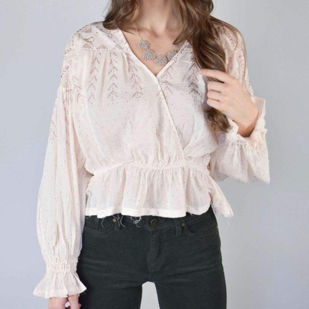 NWT! Free People “counting stars” shimmer geometric print peasant top M